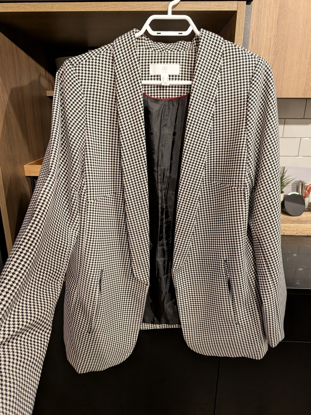 MT Black & White Houndstooth Blazer Jacket